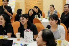 25681216-or-review-037