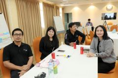 25681216-or-review-039