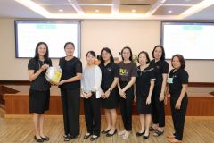 25681216-or-review-042