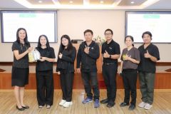 25681216-or-review-044