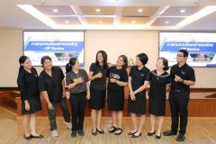 25681216-or-review-048