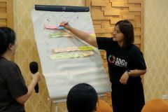 25681216-or-review-057