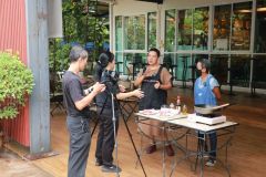 25690218-cooks-023
