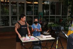 25690218-cooks-036