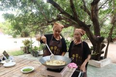 25690318-curriculum-030