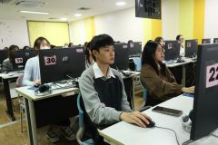 25690219-training-022