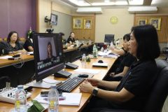 25690319-coaching-007