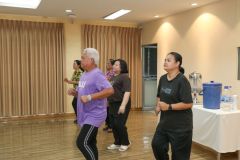 25690421-happyhealt-019