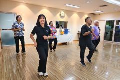 25690421-happyhealt-021