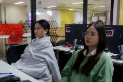 25690122-training-007