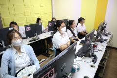 25690122-training-011