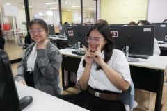 25690122-training-015