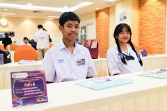 25690722-joke-047