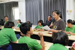 25690624-event-100