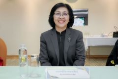 25690525-greenlibrary-017