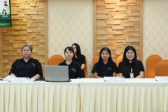 25690525-greenlibrary-024