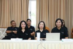 25690525-greenlibrary-026