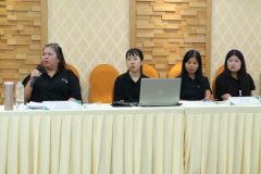 25690525-greenlibrary-044