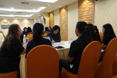 25690525-greenlibrary-047