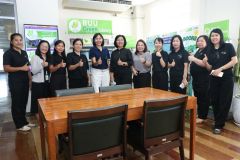 25690525-greenlibrary-056