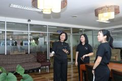 25690525-greenlibrary-062