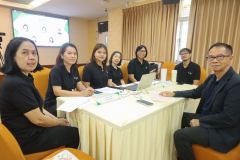 25690525-greenlibrary-105