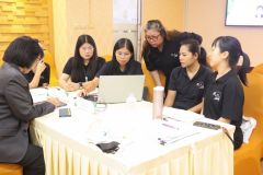 25690525-greenlibrary-125