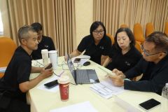 25690525-greenlibrary-129