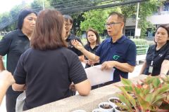 25690525-greenlibrary-185