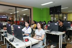 25690326-training-005