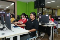 25690326-training-007