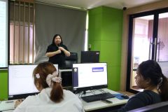 25690326-training-015