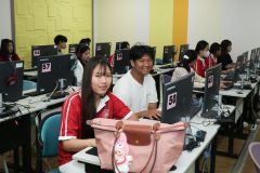 25690326-training-017