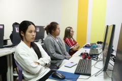 25690326-training-025