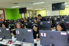 25690626-training-013