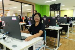 25690626-training-016
