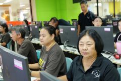 25690626-training-019