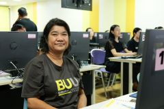25690626-training-021