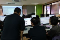 25690626-training-033
