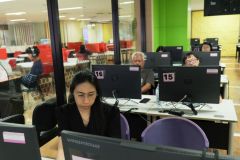 25690626-training-041