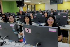 25690827-training-46