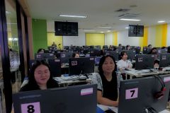 25690827-training-49