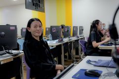 25690827-training-54