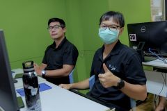 25690827-training-55