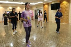 25690428-happyhealt-005