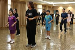 25690428-happyhealt-014